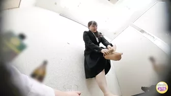 DLSL-456 01 Emergency situations and insane urinations of the office ladies. VOL. 6