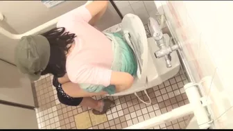 15376910 Uncensored toilet special attack aerial photography! Assault! Aim for the next Momojiri