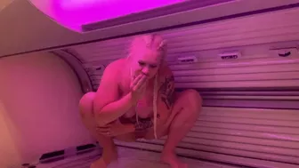 Devil Sophie - Tanning bed piss - I could not have made it to the toilet