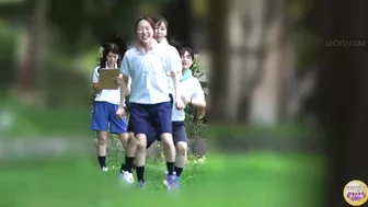 DLSL-599 03 Training camp footage of schoolgirls having fun and pissnig naked in the bath. VOL. 2