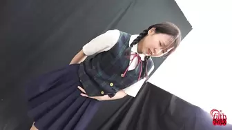 DLFF-678 05 Multi view observation of agonizing schoolgirls wetting their panties.