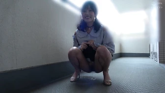 KAGP-333 Peeing Everywhere! 25 Amateur Girls Peeing 10 Videos For Maniacs That Can Be Watched In Slow Playback