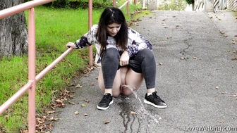 Nina Claire - Pissing Scene