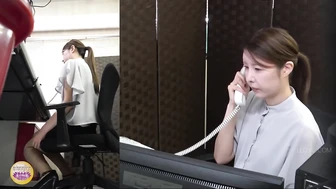 DLSL-639 04 Hidden camera call center. No leaving! Peeing while dealing with a complaint.