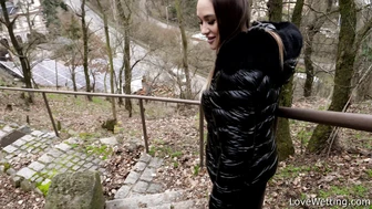 Naomi Bennet - Pissing scene