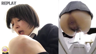 DLSL-446 03 Schoolgirls toilet dash after the chime. Pissing and leaking circumstances. VOL. 3