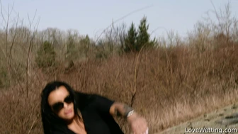 Daphne - Pissing Scene