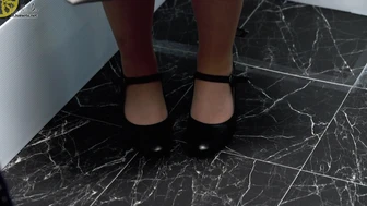 OJHI-518 01 Elevator stops, pee holding panic, emergency escape part 8