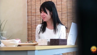 DLEE-854 04 Bar Mistakes and Embarrassing Peeing Case Files