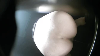 Bar Green Light Dozens of Girls Peeing 4