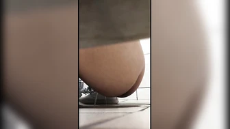 MUJI boutique TWTP 1685 Lurking in the school girls restroom