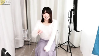 OJHI-798 04 Extreme Urination: Western-Style Toilet (Butt Edition) Part 3 — A View of Her Rear Through a Two-Way Mirror