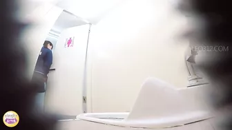 DLSL-311 01 Schoolgirls urinating on toilet and looking at their piss stream