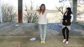 Evelina + Lexi Dona - Running water