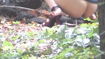 wedding pee
