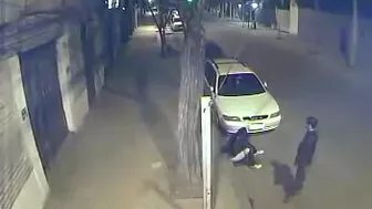 girl peeing with boyfriend