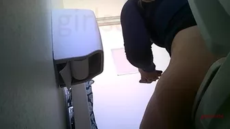 peeing at church 3